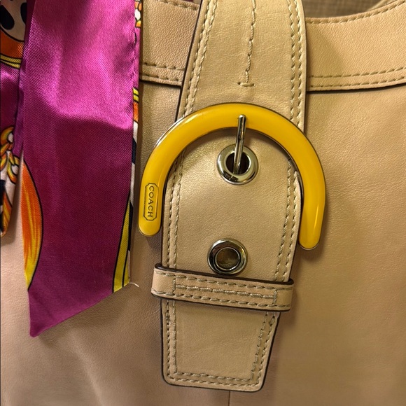 ✨ Coach Bleecker Buckle Hobo Shoulder Bag – Style F17219 - Picture 4 of 14